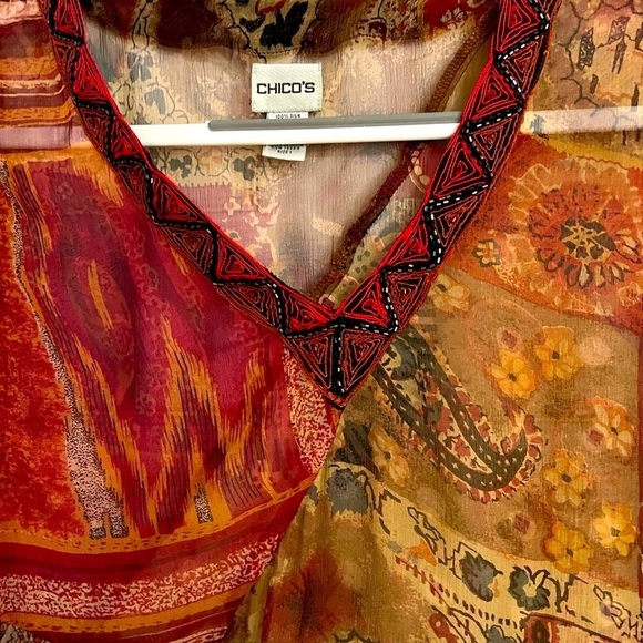 Chico’s NEW Silk long sleeve Sheer Tunic,V-neck embroidered neckline, Sz1, Sz S - Picture 8 of 15